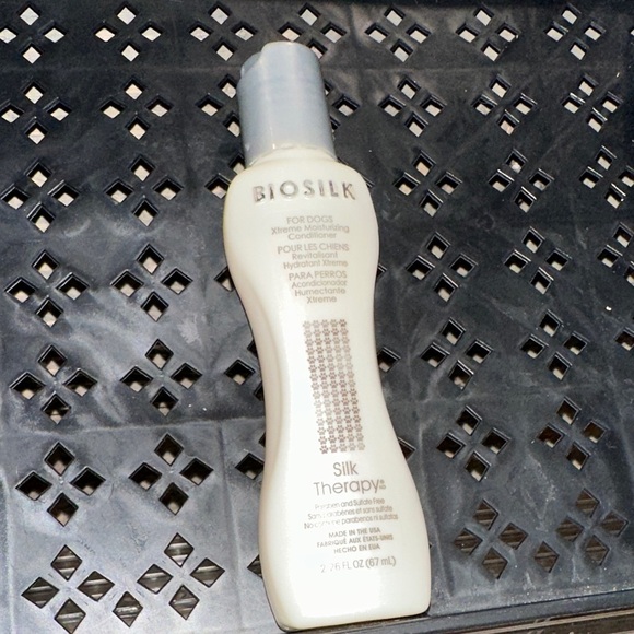 Biosilk DOG Xtreme Moisturizing Conditioner for Dogs Dog Grooming Essential NWT - Picture 2 of 5